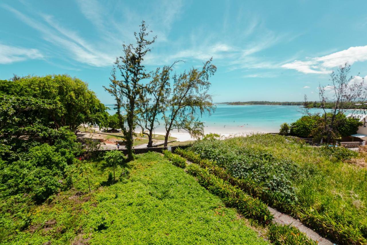 Villa Bella Charming Beachfront Guesthouse Blue Bay Eksteriør bilde
