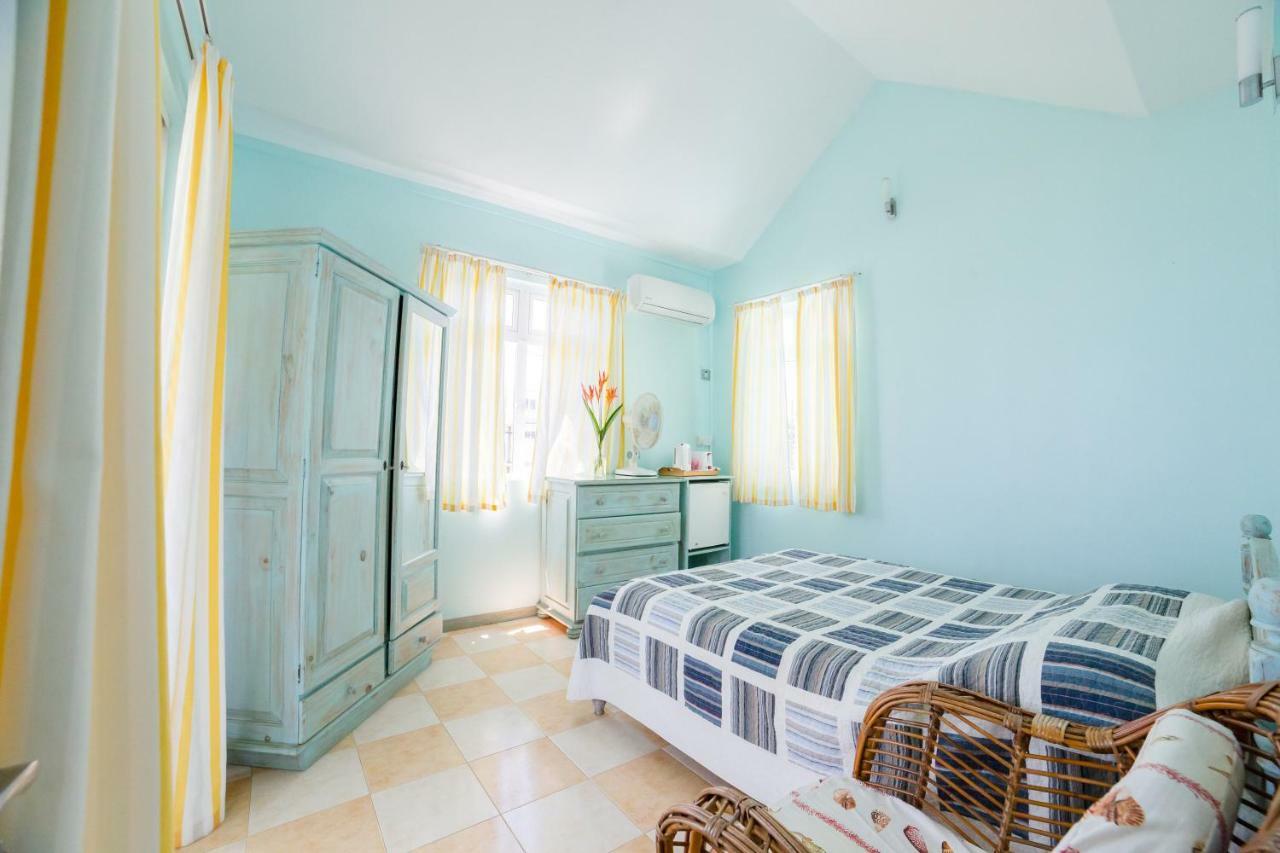 Villa Bella Charming Beachfront Guesthouse Blue Bay Eksteriør bilde