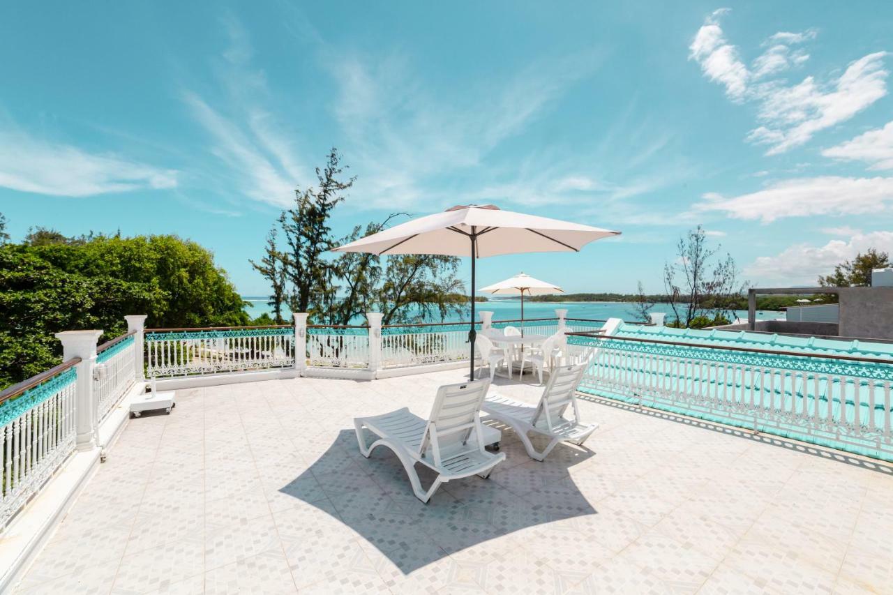 Villa Bella Charming Beachfront Guesthouse Blue Bay Eksteriør bilde