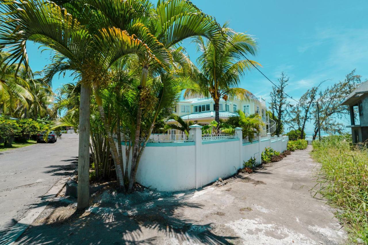 Villa Bella Charming Beachfront Guesthouse Blue Bay Eksteriør bilde